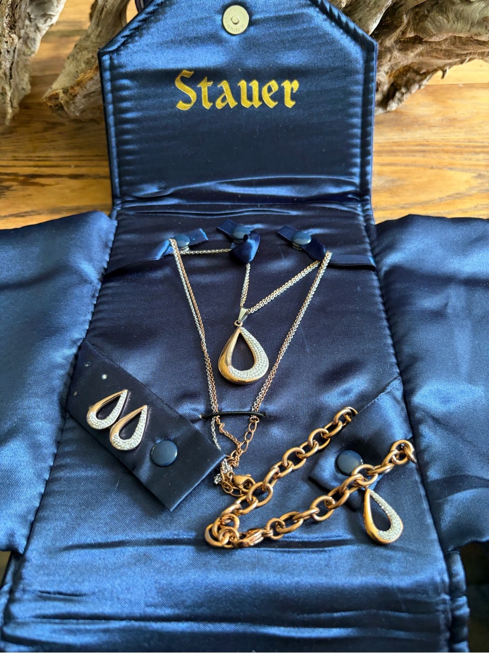 Stauer Gold-Tone Teardrop Pendant Necklace, Bracelet & Earring Set